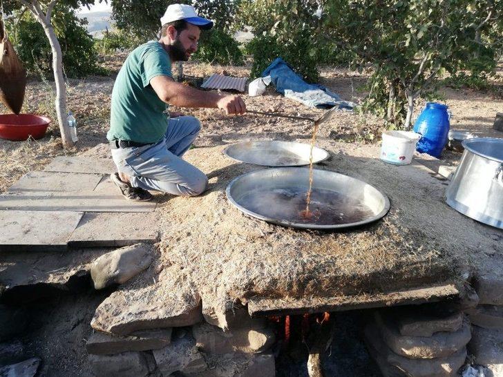 Eruh’ta Pekmez Yapımına Başlandı G1