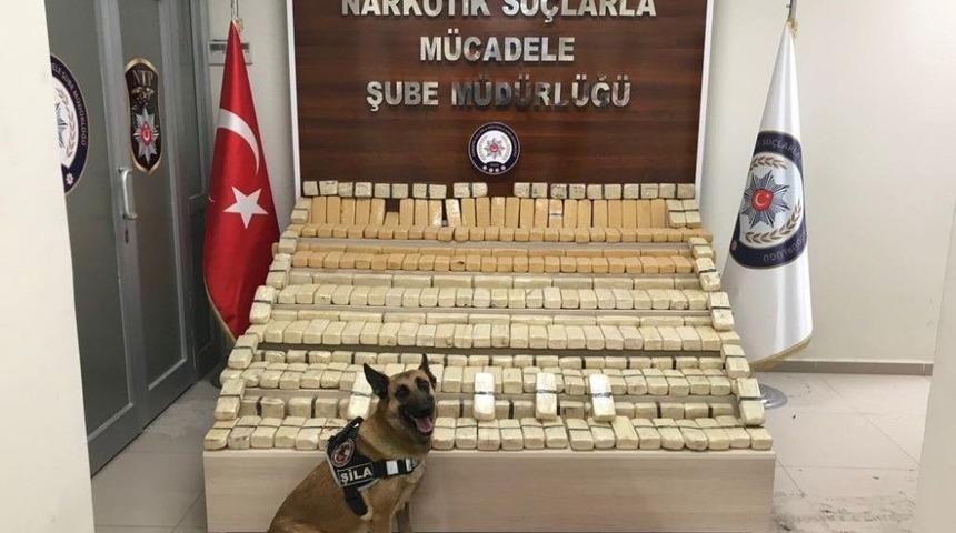 Tırın Deposunda 140 Kilo Eroin Çıktı