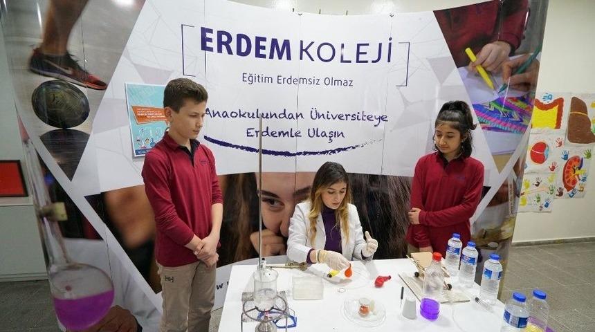 Canlı Yayından Kilometrelerce &Ouml;teye Ders