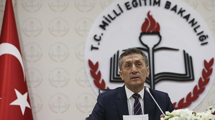 Milli Eğitim Bakanı Ziya Selçuk'la ilgili bomba iddia: 'İstifası cebinde dolaşıyor' söylentileri var!