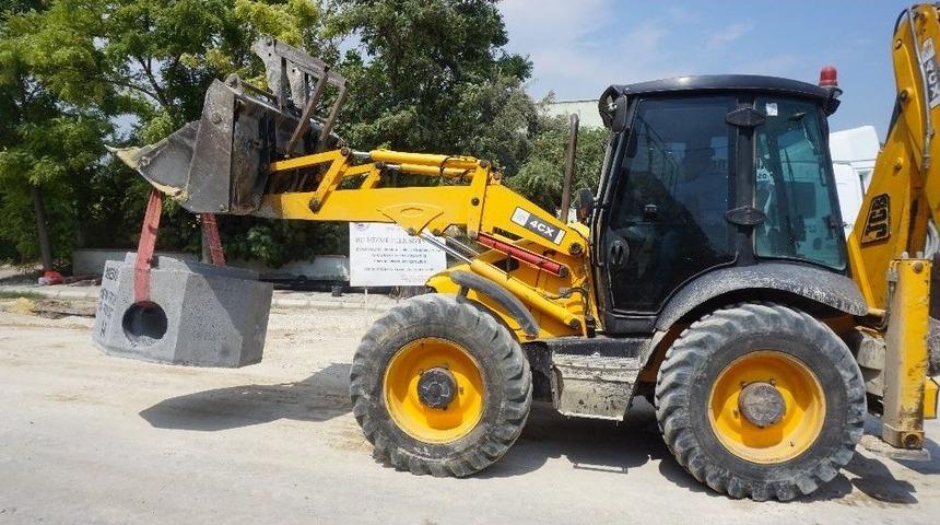 Meski&rsquo;den 3 Mahalleye 32 Kilometrelik Kanalizasyon Hattı