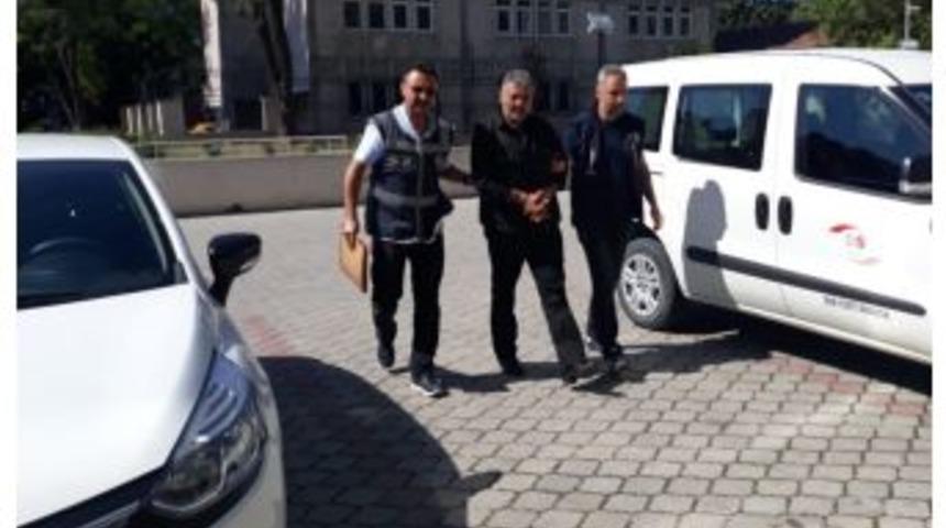 Torununun Eline Silah Vererek Ateş Ettiren Dede Adliyede