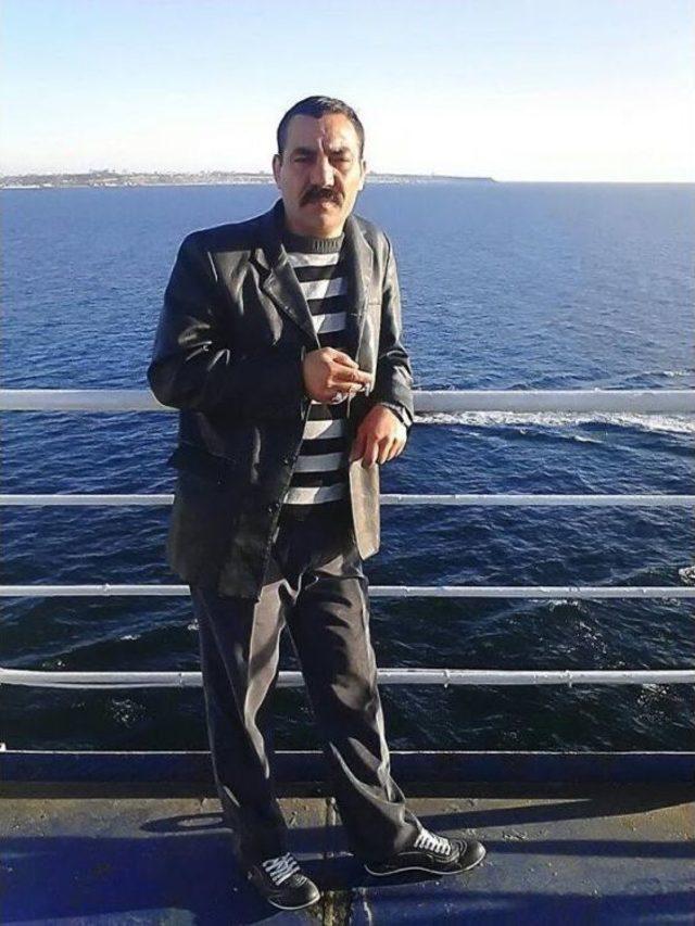 Konya&rsquo;da Tahta Y&uuml;kl&uuml; Tır Devrildi: 1 &Ouml;l&uuml; 3