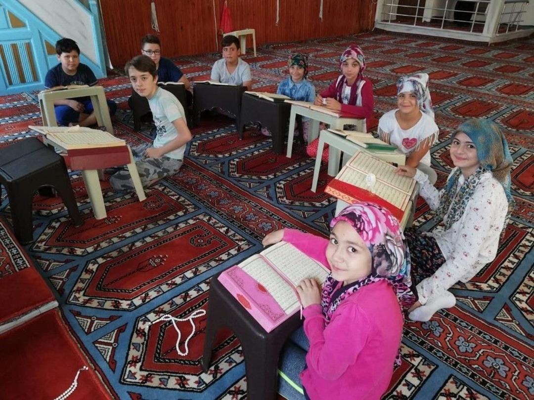 Balıkesir&rsquo;de 100 Bin &Ccedil;ocuk Kur&rsquo;an-ı Kerim Eğitimi Alacak