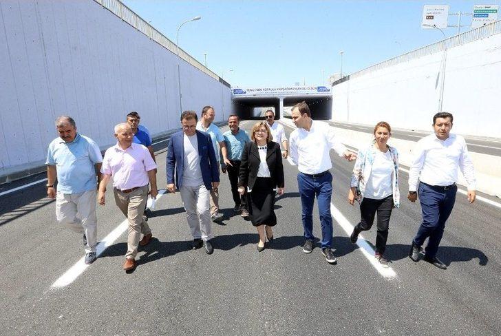 Mezarlık Kavşağı Köprüsü Bayram Öncesinde Trafiğe Açıldı G5