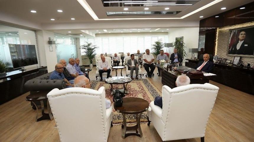 Nevşehirliler Başkan Yaşar&rsquo;ı Ziyaret Etti