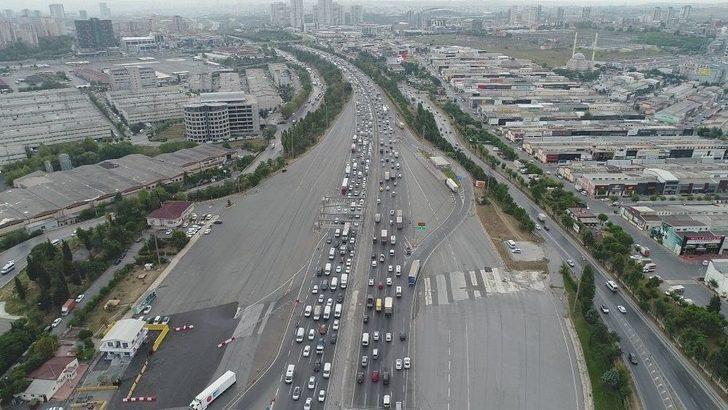 Mahmutbey Gişelerinde Bayram Trafiği G2