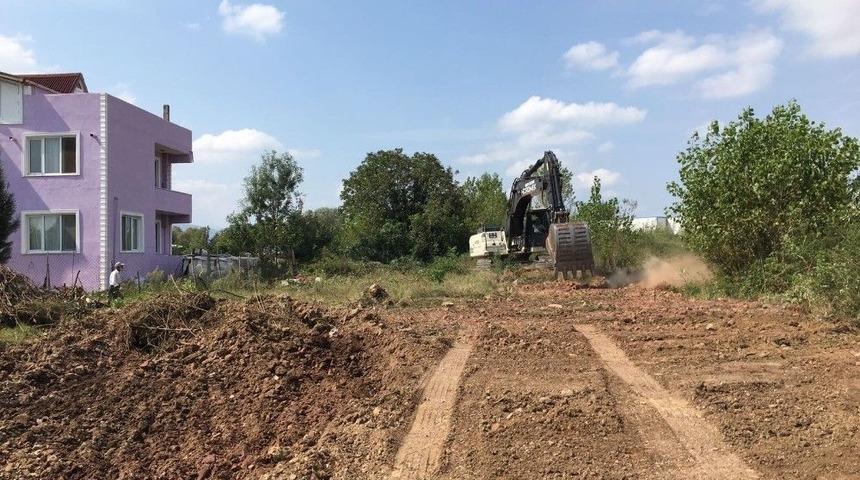 Köseköy’de Yol Çalışmaları Sürüyor