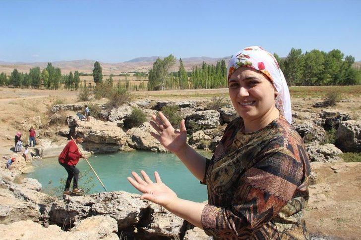 Uyuz Olan Bu Göle Koşuyor G5