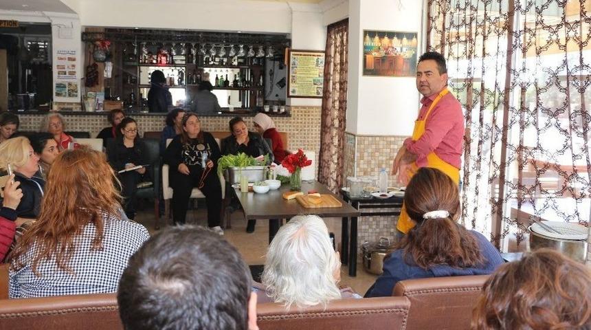 Marmarisliler Peynir At&ouml;lyesine Yoğun İlgi G&ouml;sterdi