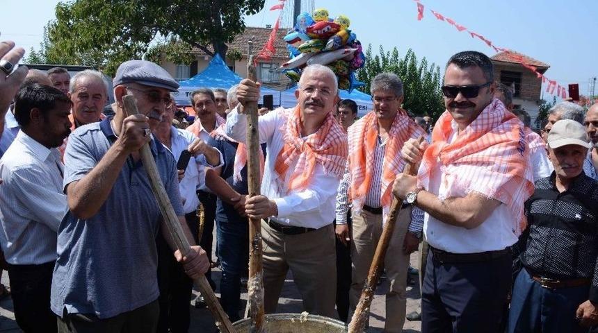 Torbalı’da Keşkek Festivali İzdihamı