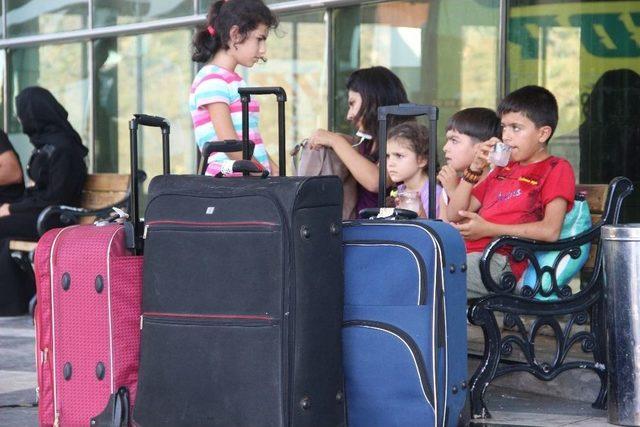 Şanlıurfa Otogarında Kurban Bayramı Yoğunluğu