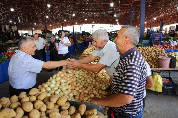 Semt Pazar Yerleri Mahallelilerin Ortak Adresi G2