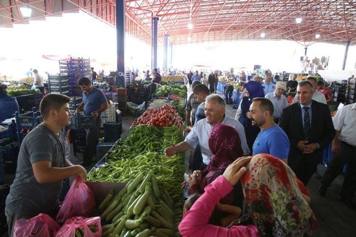 Semt Pazar Yerleri Mahallelilerin Ortak Adresi G3
