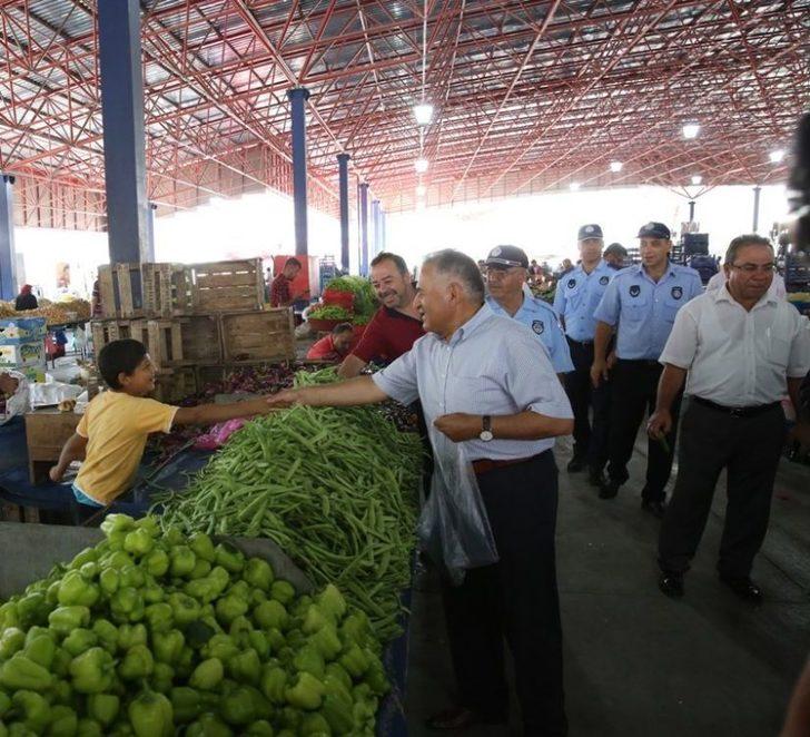 Semt Pazar Yerleri Mahallelilerin Ortak Adresi G4