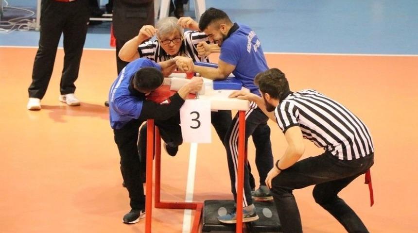 Engelli Sporculardan Şampiyonada B&uuml;y&uuml;k Azim