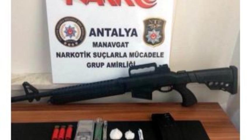 Manavgat&rsquo;ta Uyuşturucu Operasyonu