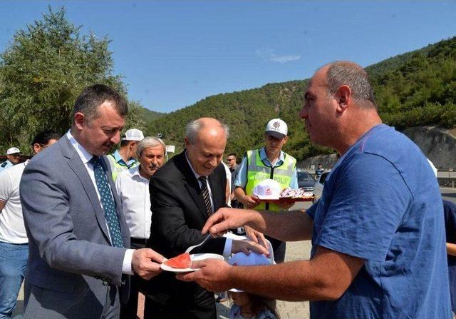 Vali Büyükakın’dan Karpuzlu Trafik Denetimi