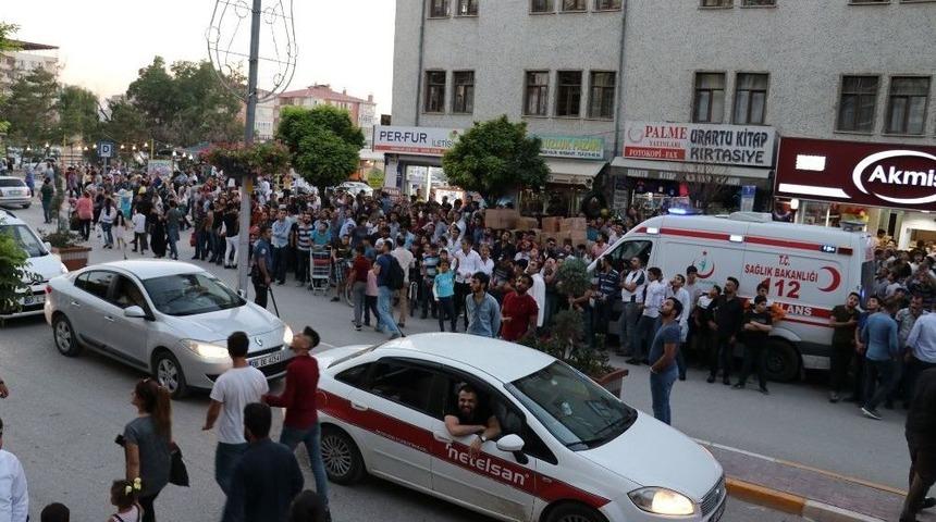 İntihar Etmek İsteyen Kişiyi Polis İkna Etti