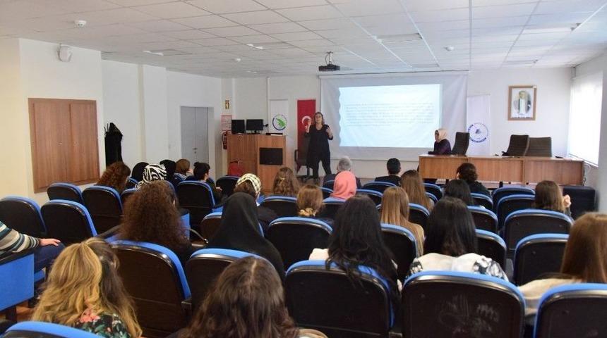 D&uuml;zce &Uuml;niversitesi&rsquo;nde Kentin K&uuml;lt&uuml;r&uuml;yle İlgili &Ccedil;alışma