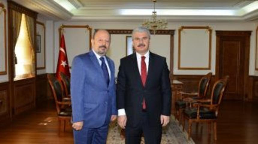 Gazi İlkokulu 1973 Mezunları Vali Akın&rsquo;dan &rsquo;gazi İlkokulu&rsquo; İsminin Yeni Bir Okula Verilmesini Talep Etti