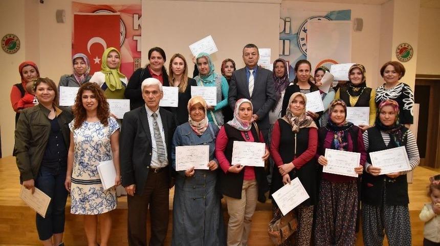 Antalya’ya Bin 12 Sertifikalı Çiftçi