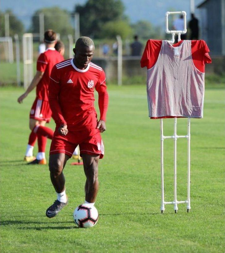 Demir Grup Sivasspor’da Yeni Sezon Hazırlıkları G3