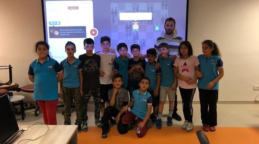 Bilişim &Ccedil;ocukları Kendi Mobil Oyununu Geliştirecek