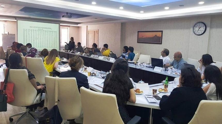 Ad&uuml;, Erzurum&rsquo;da &lsquo;sağlıkta Araştırma Y&ouml;ntemleri&rsquo; Kursu Verdi