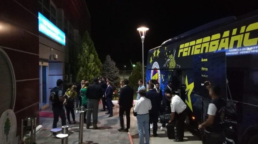 Fenerbah&ccedil;e Kafilesi Malatya&rsquo;da