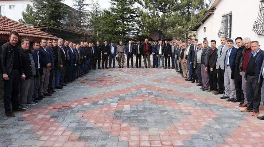 Kaymakam &Ccedil;elik: Muhtarlar, Sorunların &Ccedil;&ouml;z&uuml;m&uuml;nde K&ouml;pr&uuml; Vazifesi Yapmaktadır