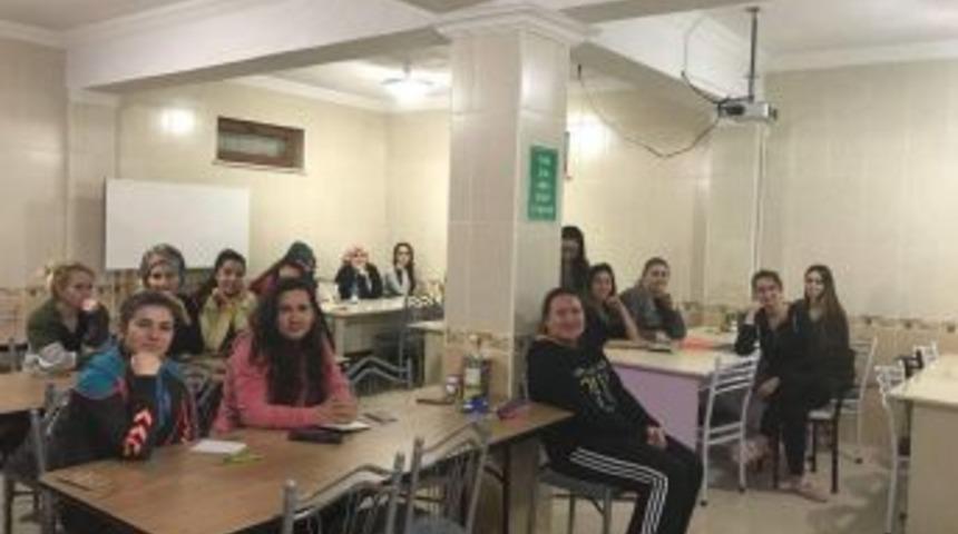 Altıntaş Halk Eğitimi Merkezi B&uuml;nyesinde Diksiyon Kursu