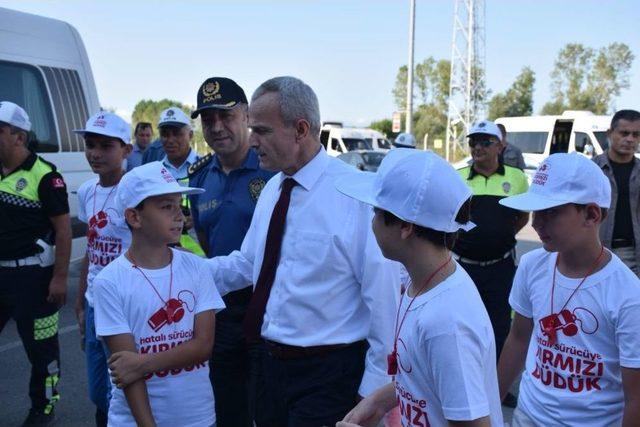 Kırmızı Düdük İle Bartın’da Kontrol Çocuklarda