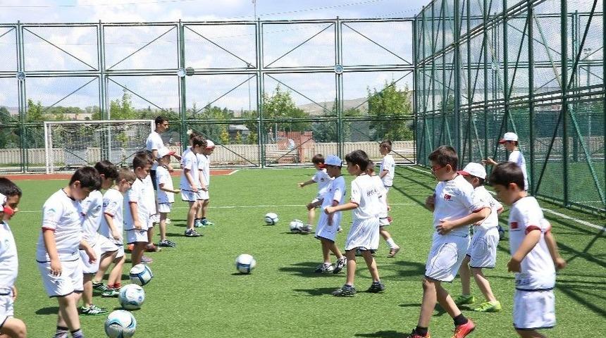 Her Yaşta Spora Rekor Katılım