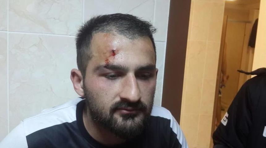 Oyuncularının D&ouml;v&uuml;ld&uuml;ğ&uuml;n&uuml; İddia Eden Teknik Direkt&ouml;r İsyan Etti