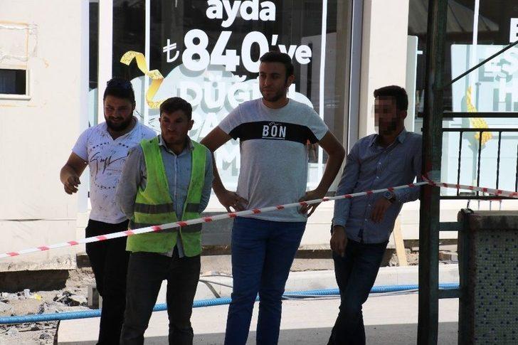 Doğalgaz Kaçağını Sigara İçerek İzledi G4