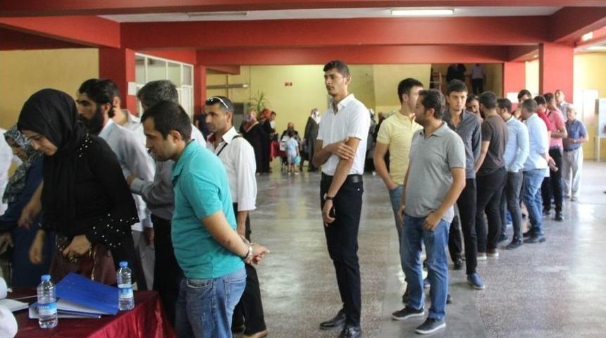 254 Kişilik İşe Başvuran 15 Bin 723 Kişi Arasında Kura Çekildi