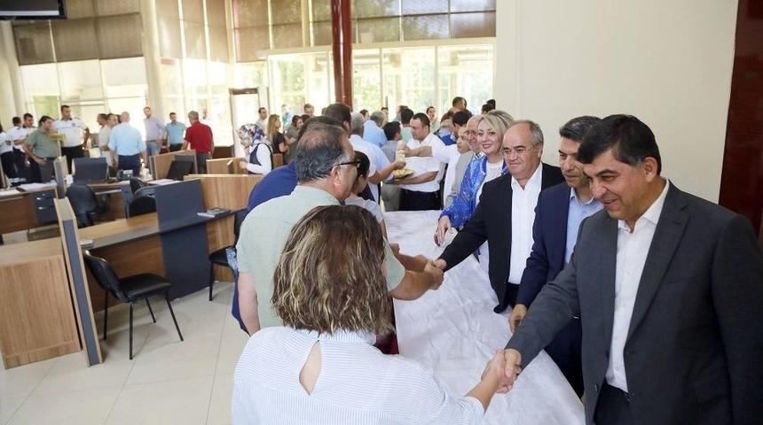 Başkan Fadıloğlu Pesoneliyle Bayramlaştı