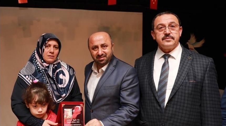 K&ouml;rfez&rsquo;de Eller Şehitler İ&ccedil;in Semaya A&ccedil;ıldı