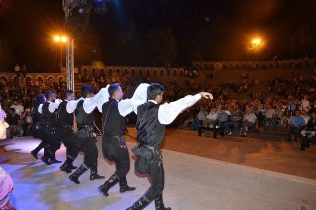 Gediz Tarhana Festivalinde Karadeniz Rüzgarı