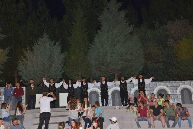 Gediz Tarhana Festivalinde Karadeniz Rüzgarı