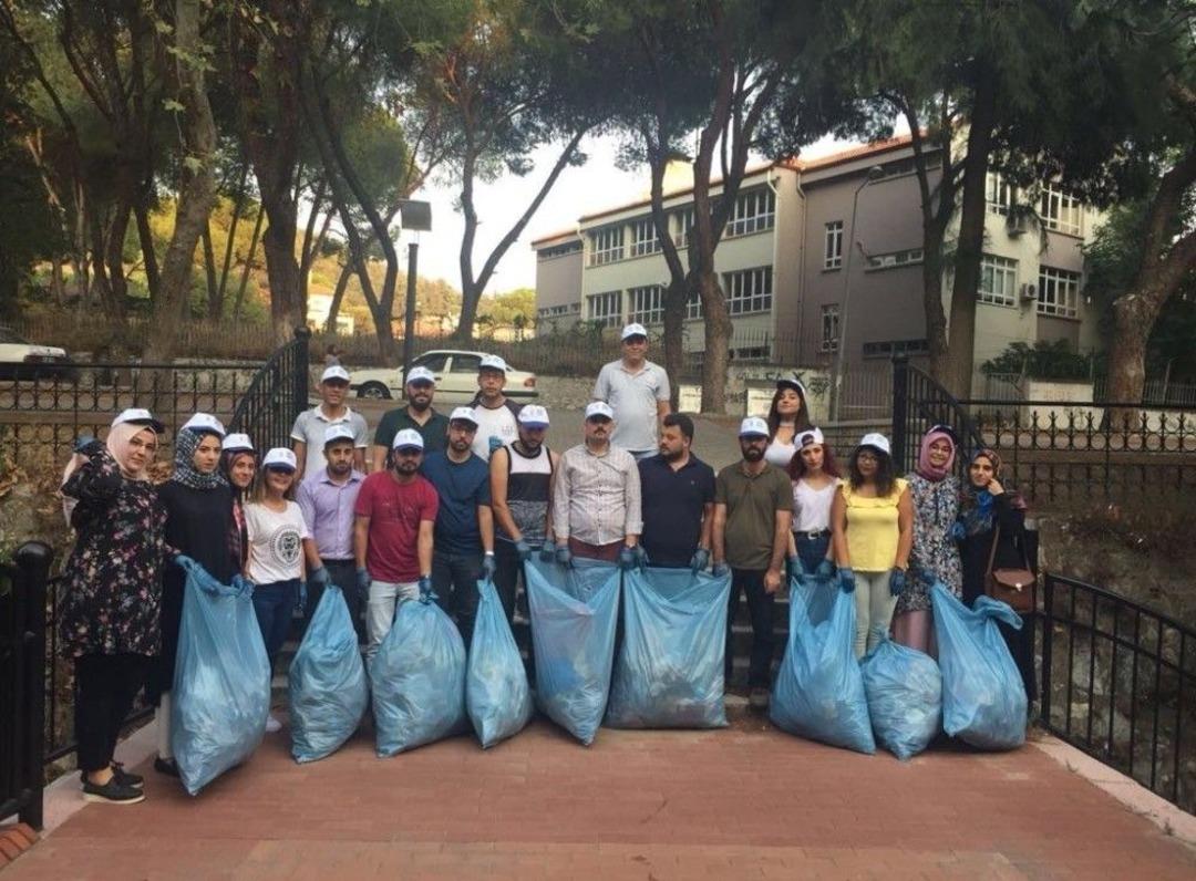 Aydın&rsquo;da Ak Gen&ccedil;ler &Ccedil;evre Kirliliğine Dikkat &Ccedil;ekti