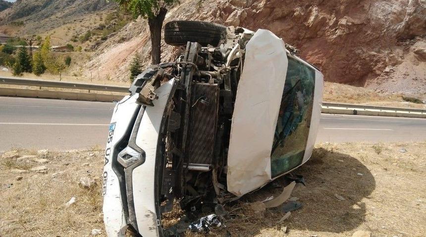 Tokat&rsquo;ta Trafik Kazası 3 Yaralı