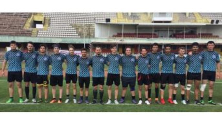 İmkânsızlıklara Rağmen Bu Yıl Da Şampiyonluk Yolunda Emin Adımlarla İlerliyorlar