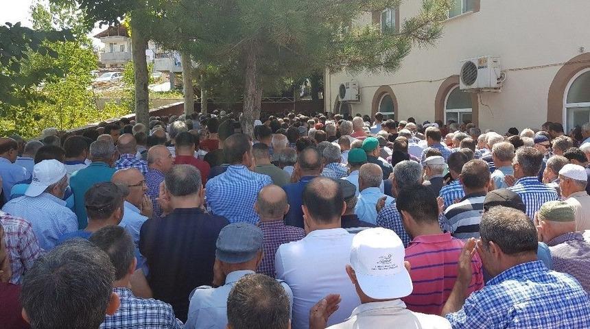 Samsun&rsquo;da Denizde Boğulan Gen&ccedil; Toprağa Verildi