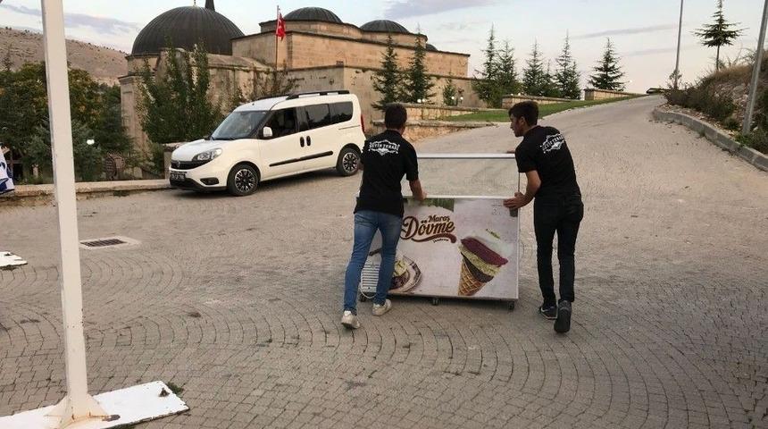 Seyitgazi Belediyesi&rsquo;nden Abd Mallarına Boykot