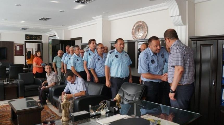 Başkan G&uuml;ven Personeliyle Bayramlaştı