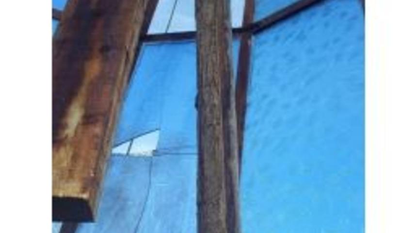 Camiye Yıldırım D&uuml;şt&uuml;