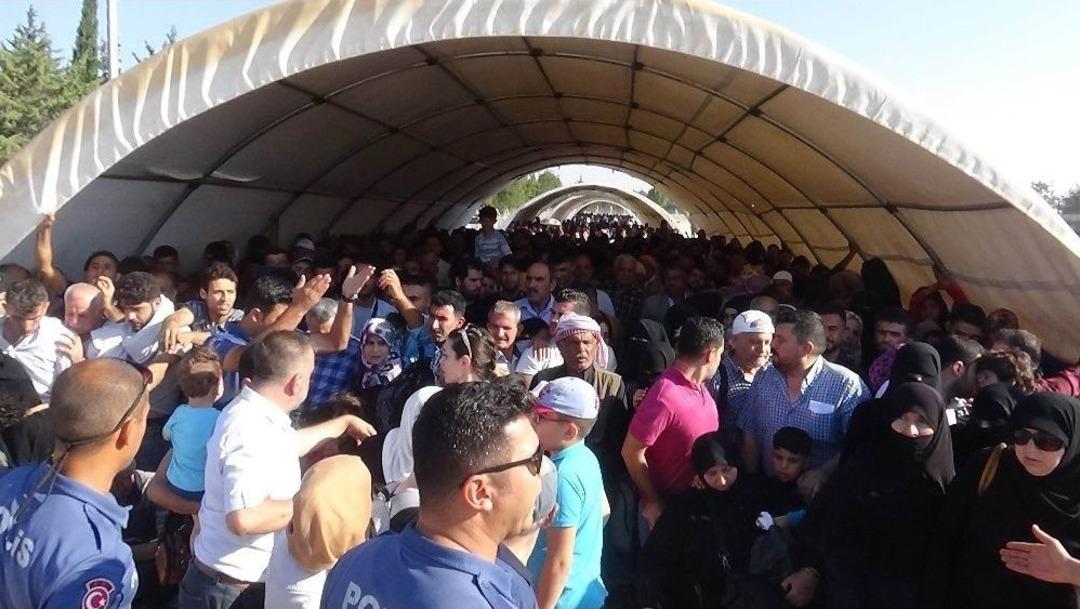 Suriyelilerin Son G&uuml;n Yoğunluğu