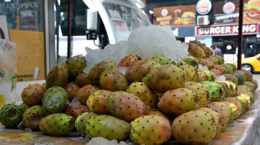 Çukurova’nın Serinleten Lezzeti: "dikenli İncir"